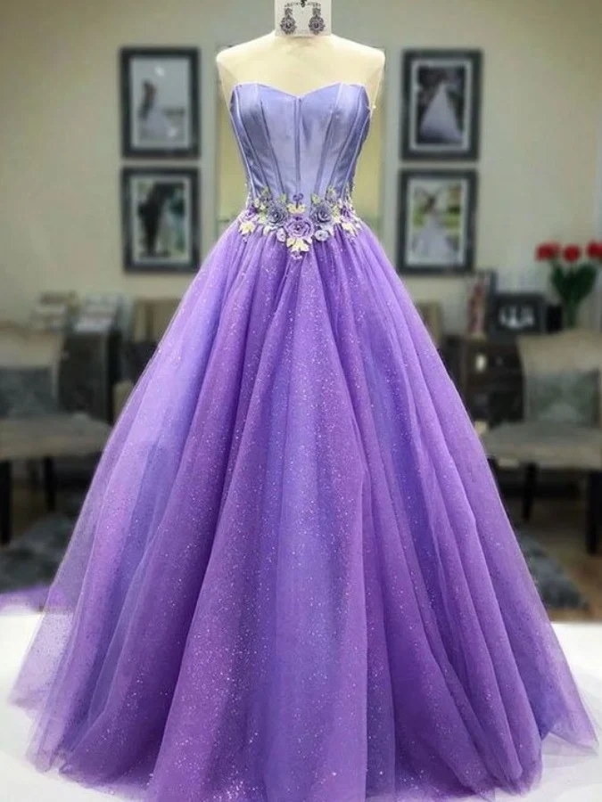 Robe de bal sans bretelles à paillettes lavande