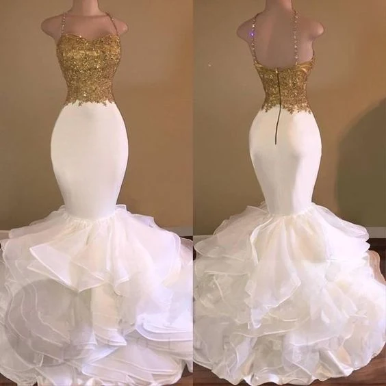 Robe de bal moulante sirène dorée, fille noire tue