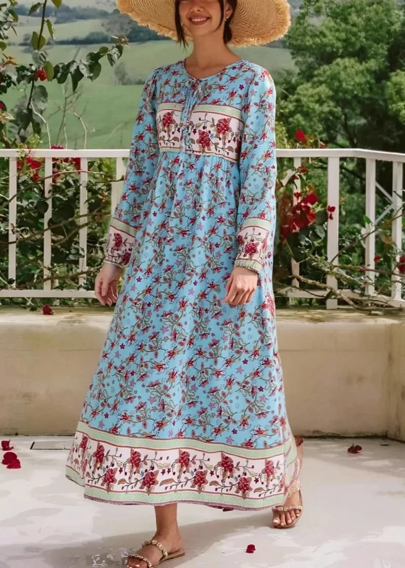 Robe Bleue Motifs Azteque