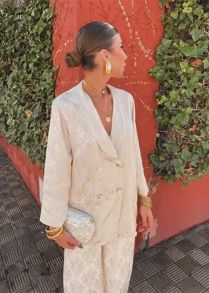 Ensemble Chic Veste Blazer Satin Crème