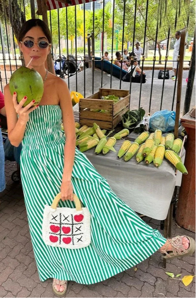 Robe Verte à Rayures