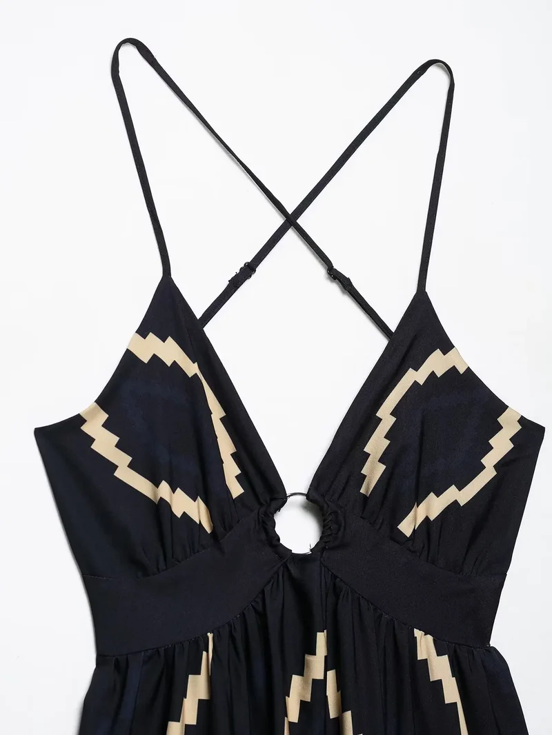 Robe de plage noire