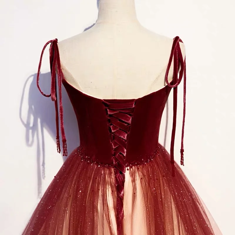 Robe de bal dégradé rouge de conte de fées