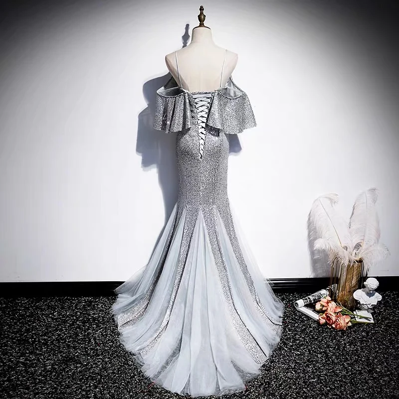 Robe longue formelle sirène à paillettes argentées