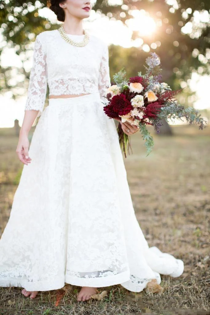 Robe de mariée deux pièces en dentelle à manches longues et modeste de style campagnard | Haut à manches longues pour séparations de mariée