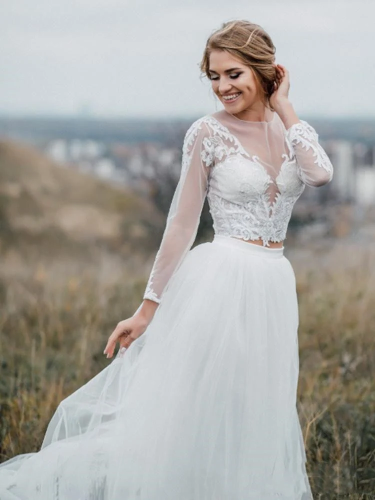 Robe de mariée rustique moderne à manches longues en dentelle, haut court, séparations de mariée avec jupe en Tulle