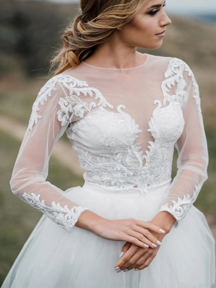 Robe de mariée rustique moderne à manches longues en dentelle, haut court, séparations de mariée avec jupe en Tulle