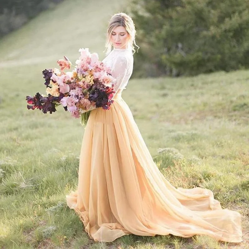 Ensemble de mariée bohème à manches longues et col haut avec jupe séparée jaune
