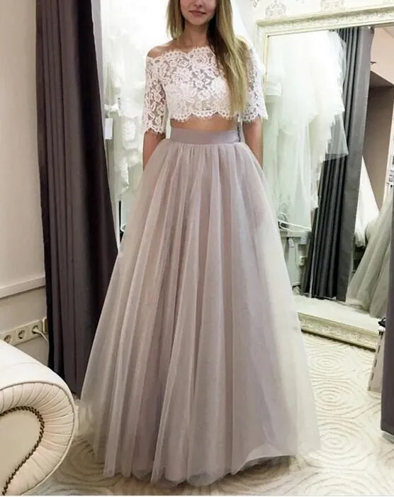 Haut court en dentelle à épaules dénudées, séparation de mariée tendance avec jupe en tulle gris, 20082556