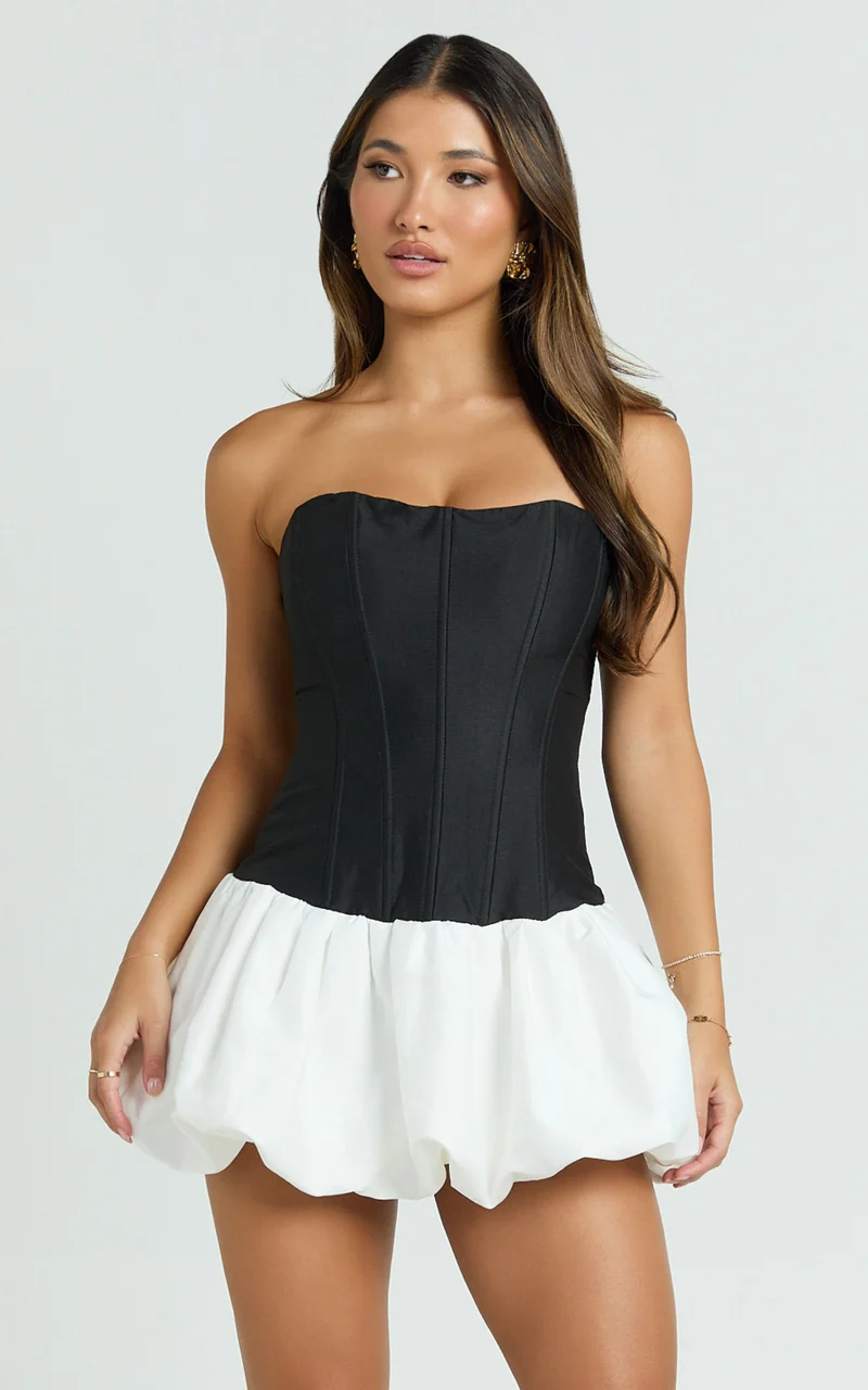 Santana Mini Dress - Strapless Fit And Flare Bubble Hem Dress in Black/White