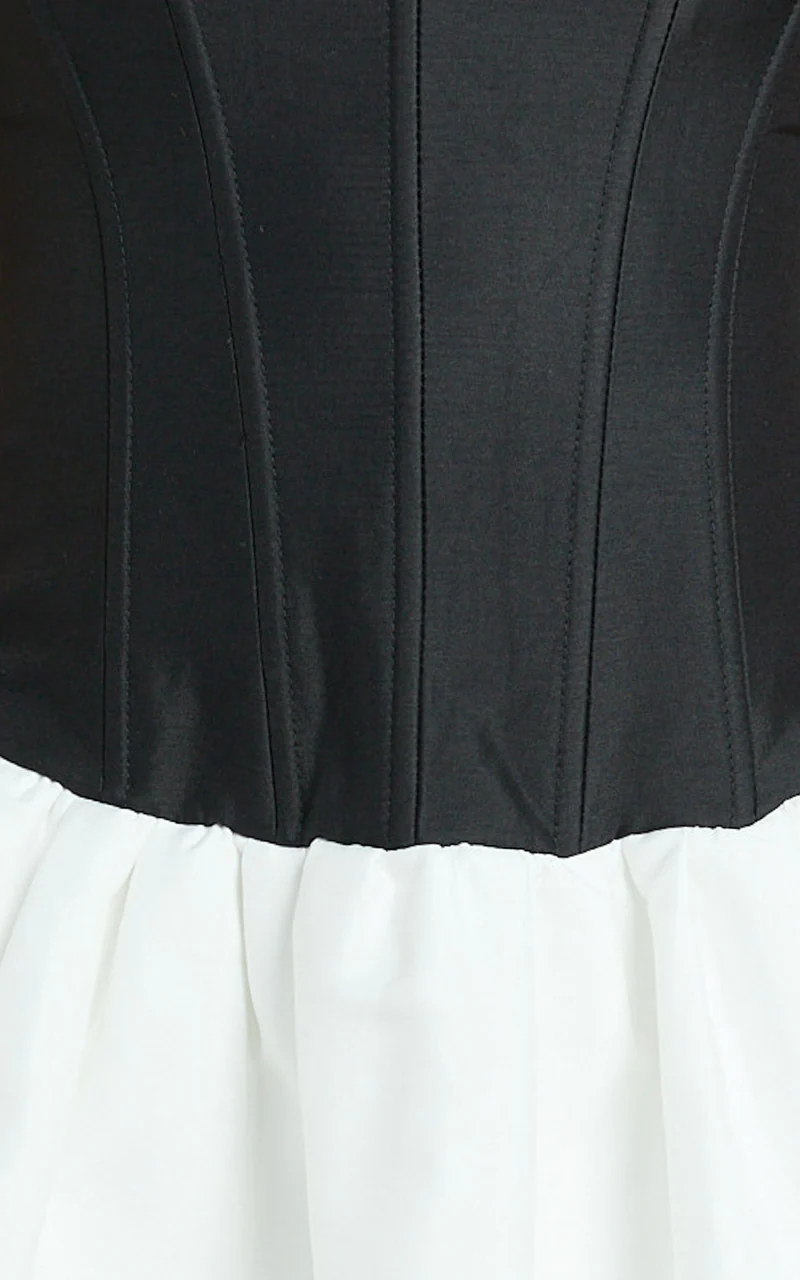 Santana Mini Dress - Strapless Fit And Flare Bubble Hem Dress in Black/White