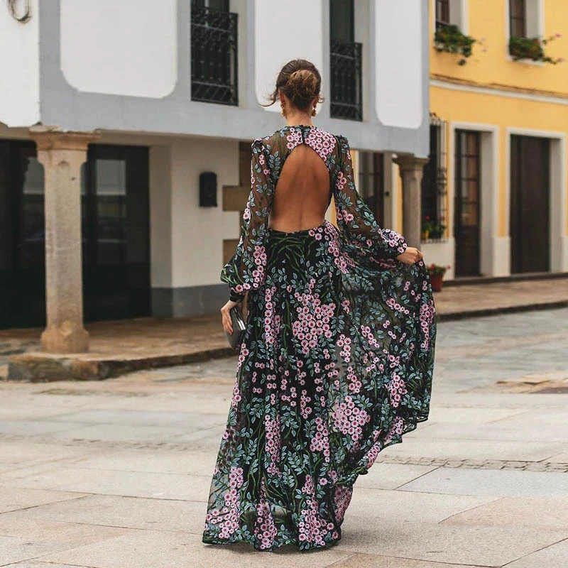 Robe Noire en Mousseline Dos Nu