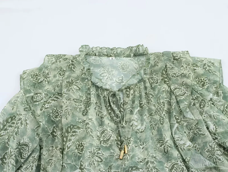 Blouse Verte en Mousseline