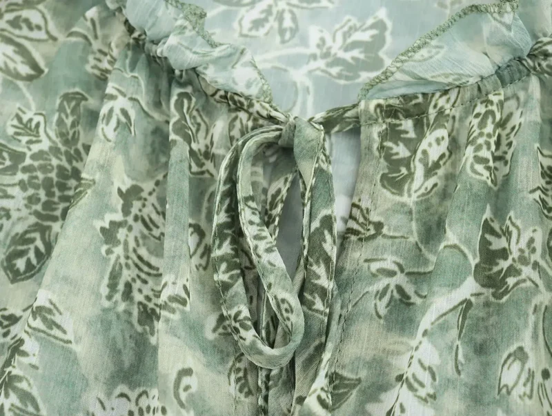 Blouse Verte en Mousseline