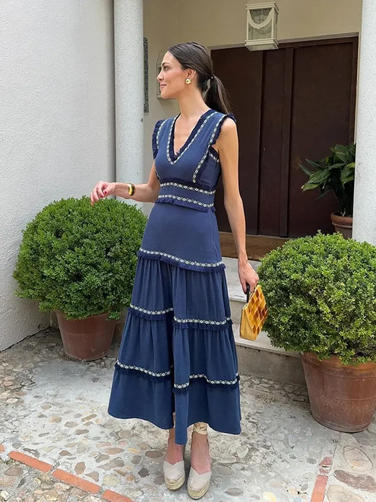 Robe Bleue A Volants