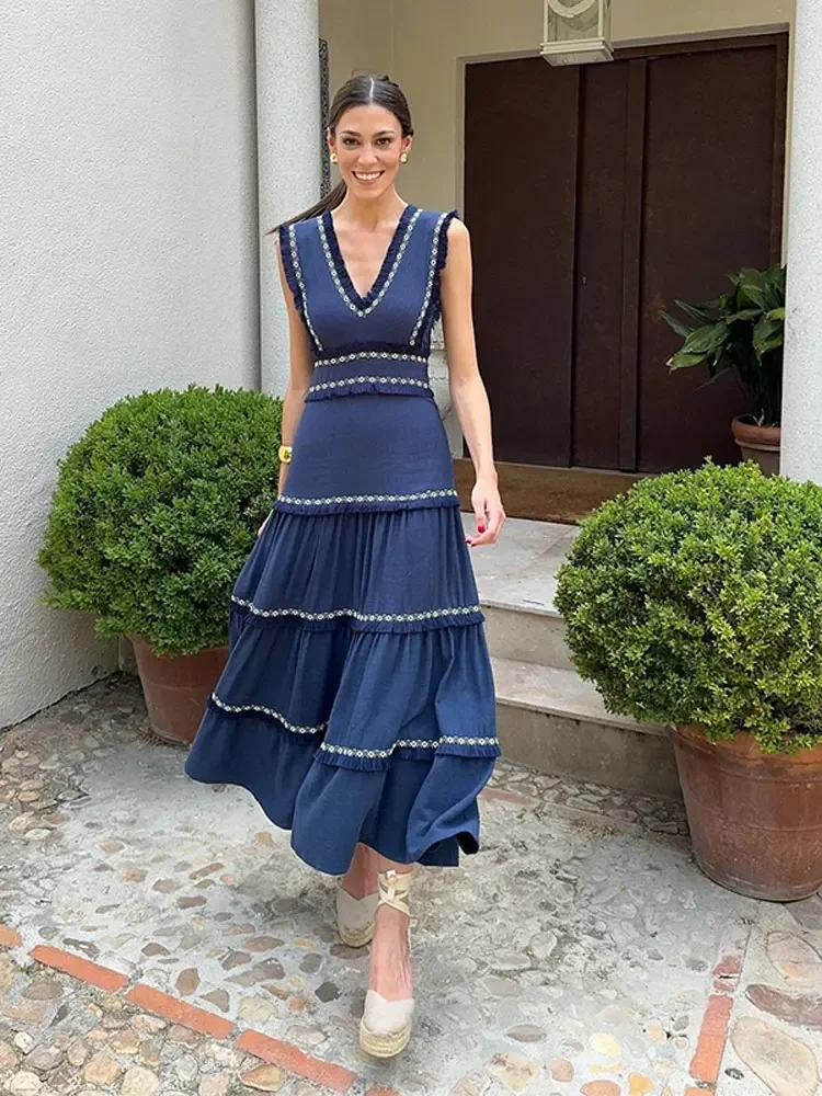 Robe Bleue A Volants