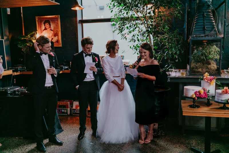 Robe de mariée deux pièces élégante à manches longues, séparations de mariée uniques et abordables