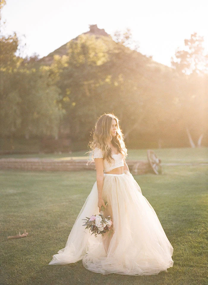 Robe de mariée deux pièces en Tulle, haut rustique à manches courtes, jupe en Tulle, séparations de mariée, été