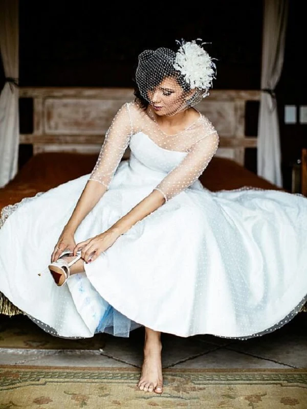 Style campagnard des années 1950 robe de mariée courte longueur de thé à pois robe de mariée en cercle complet
