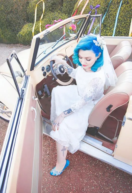 Robe de mariée deux pièces en dentelle, longueur cheville, avec manches, style country vintage des années 1960