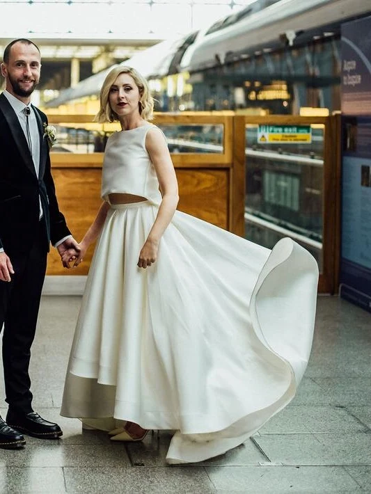 Nouveauté abordable modeste col bateau deux pièces haut bas mariée sépare robe de mariée 20101606