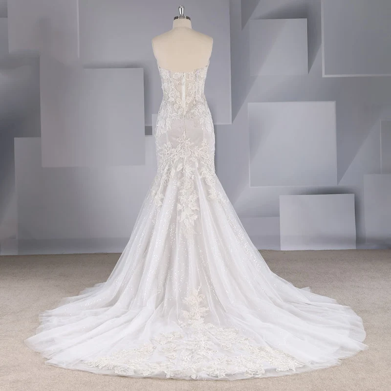 Robe de mariée sirène en dentelle sans bretelles à paillettes pour mariées courbées | Robe de mariée ajustée et évasée
