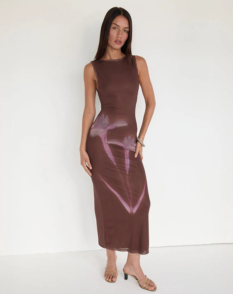 Fayola Maxi Dress in Blurred Floral Print Brown (robe longue à imprimé floral flou)