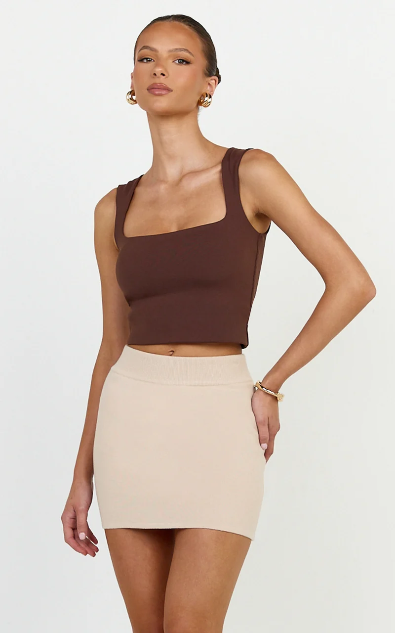 Isabel Mini Skirt - Mid Waist Knit Skirt in Mushroom