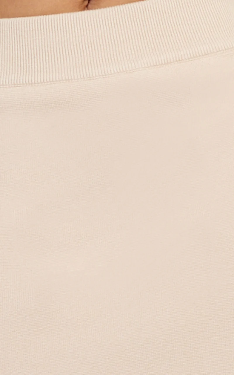 Isabel Mini Skirt - Mid Waist Knit Skirt in Mushroom