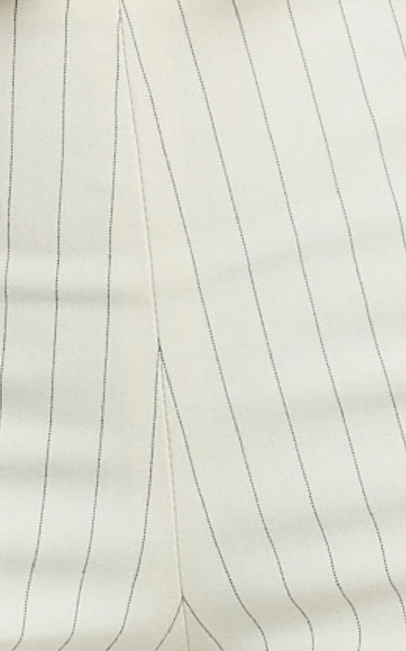 Susannah Pants - Pinstripe Fitted Split Leg Capri Pants in Cream