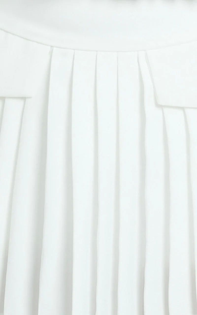 Erica Mini Skirt - Yoke Waist Pocket Detail Pleated Skirt in Off White
