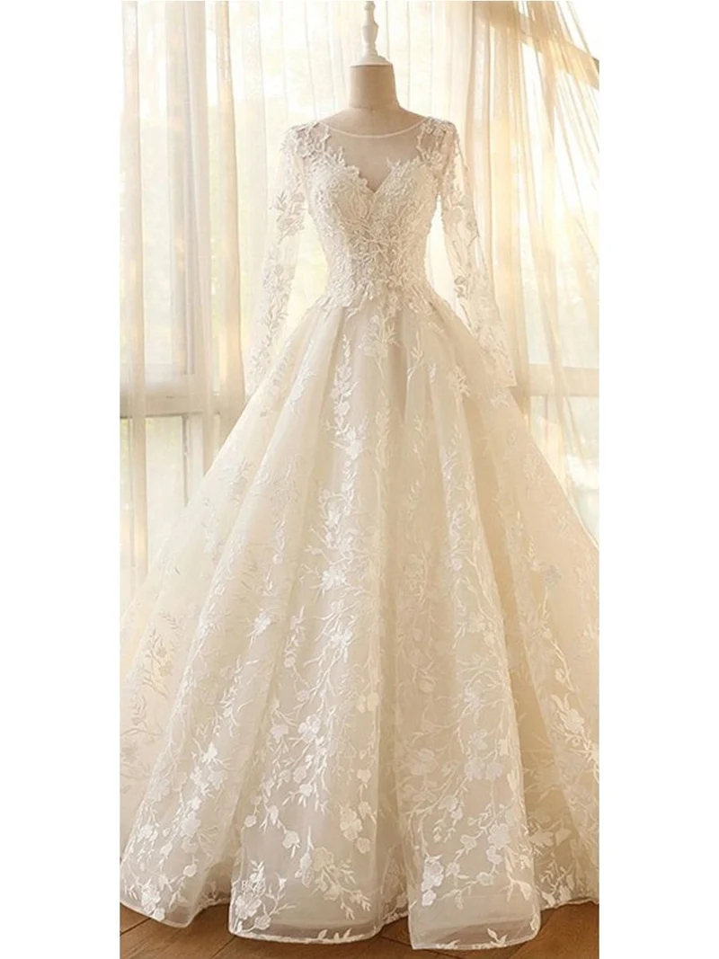 Robe de mariée glamour modeste à col bijou et manches longues