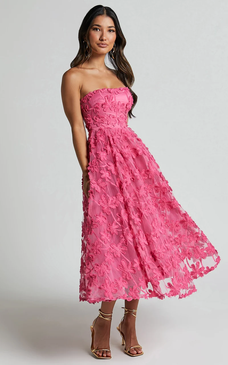 Rheiva Midi Dress - Strapless 3D Embroidery Midi Dress in Pink