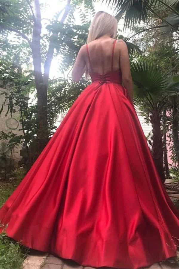 Robe de bal bleue en satin bleu royal uni de 8e année