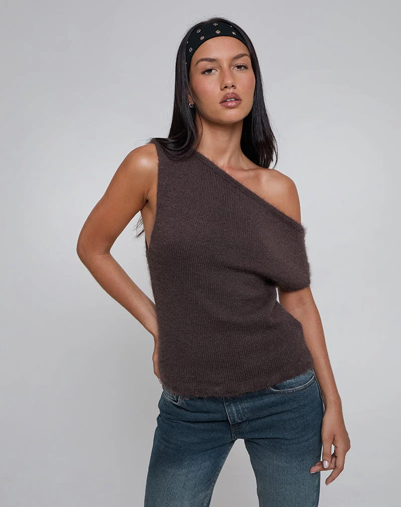 Calyce Off Shoulder Top in Fluffy Knit Dark Brown (Top à épaules dénudées en tricot duveteux)