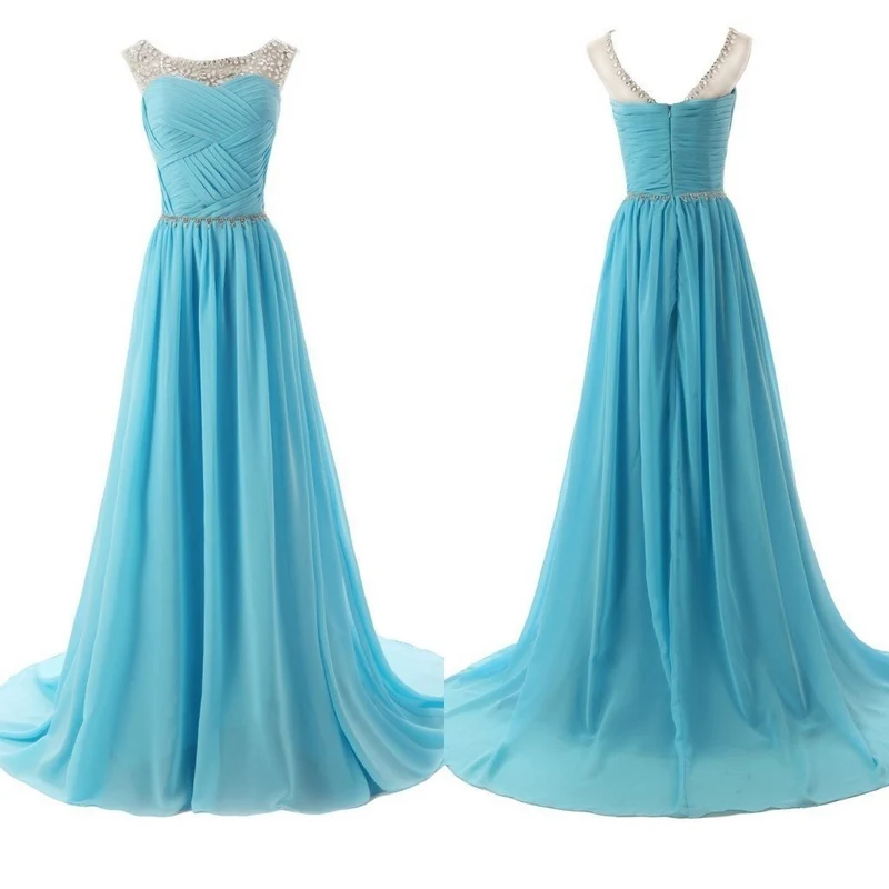 Robe de bal trapèze en mousseline de soie avec perles et col illusion bleu