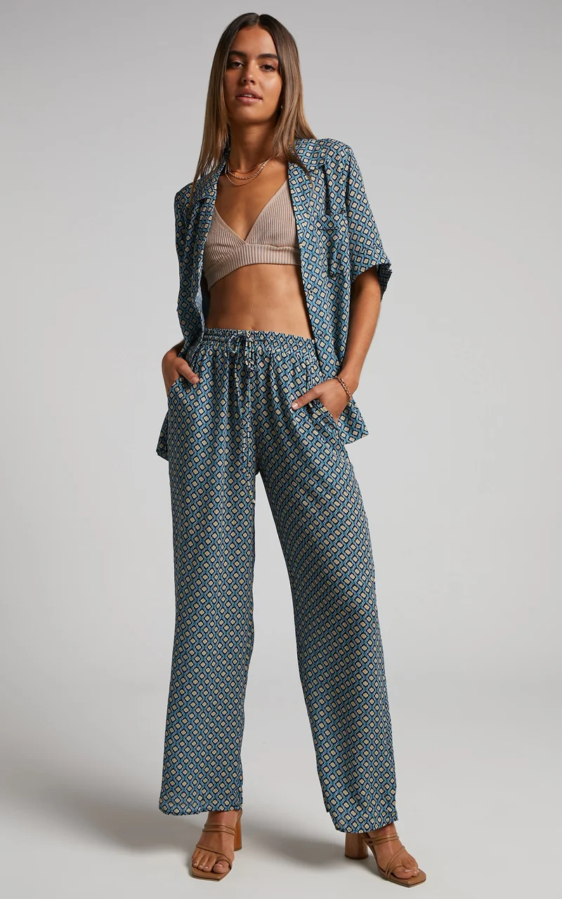 Brunita Pants - Mid Waisted Relaxed Elastic Waist Pants in Tile Geo