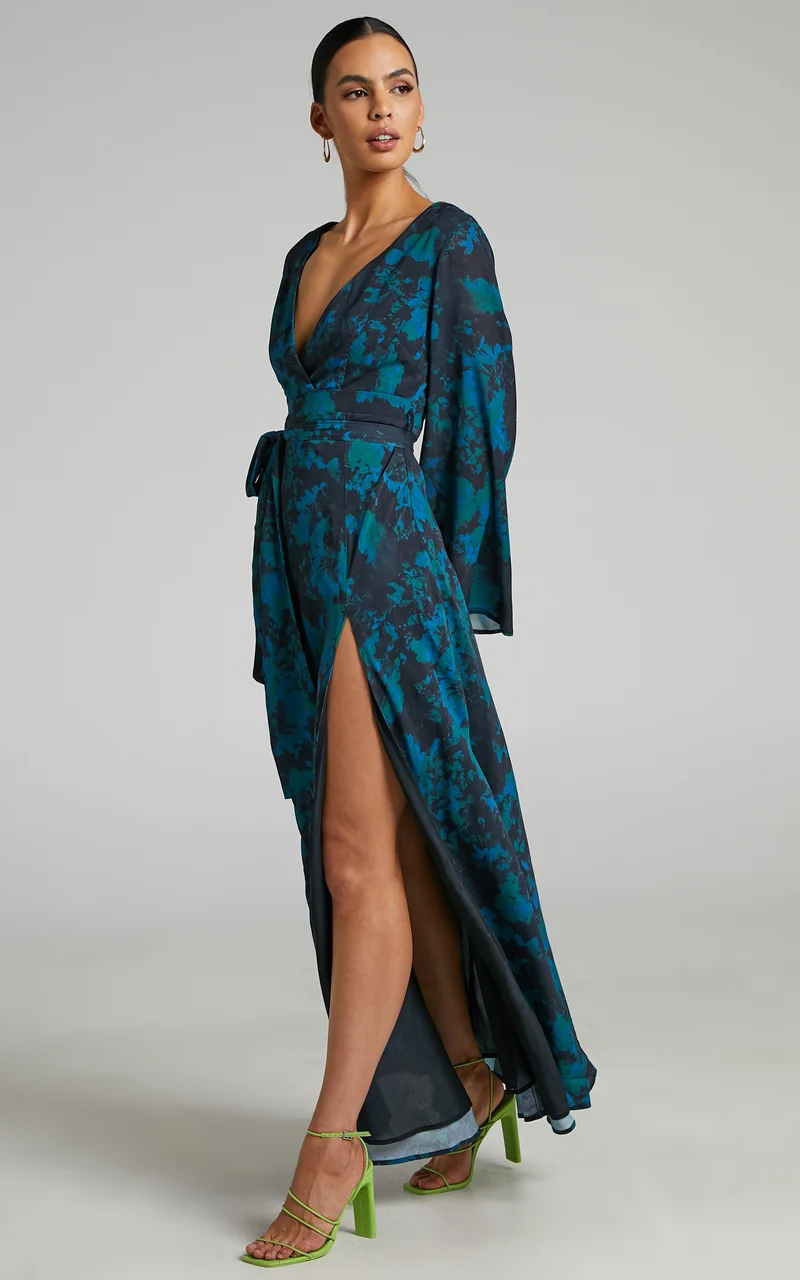 Mirski Midi Dress - Tie Waist Flared Sleeve Dress in Jewel Blur