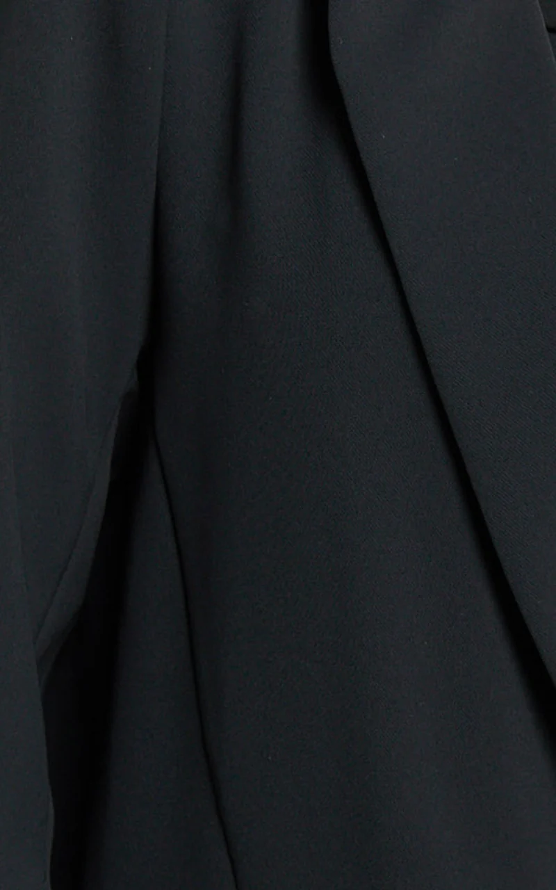 Michelle Blazer - Oversized Plunge Neck Button Up Blazer in Black