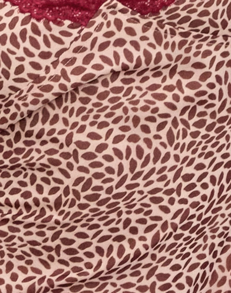 Naoya Midi Dress in Pink and Brown Lips Print (Robe midi en imprimé lèvres roses et brunes)