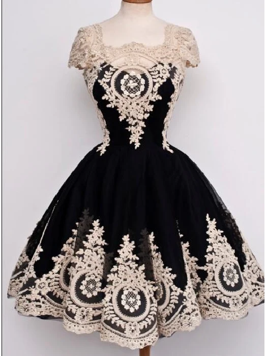 Robe de bal courte vintage des années 1950 Robe de bal noire avec appliques en dentelle dorée