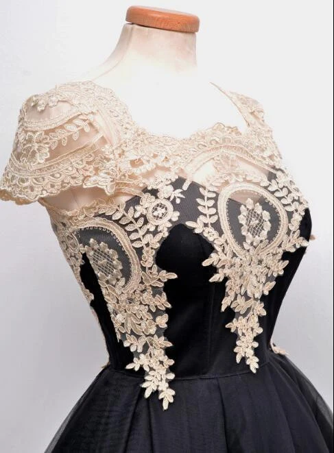 Robe de bal courte vintage des années 1950 Robe de bal noire avec appliques en dentelle dorée