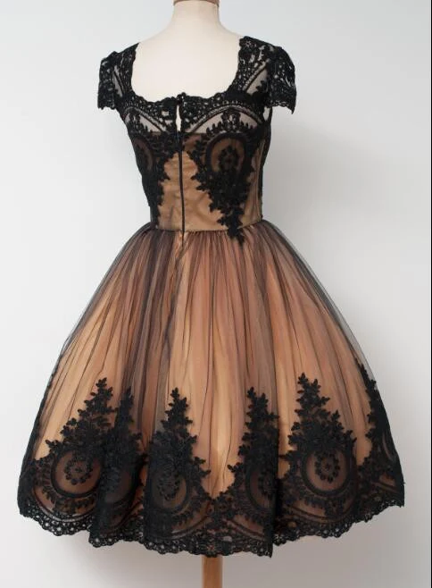 Robe de bal courte vintage en dentelle noire, avec mancherons, 2024