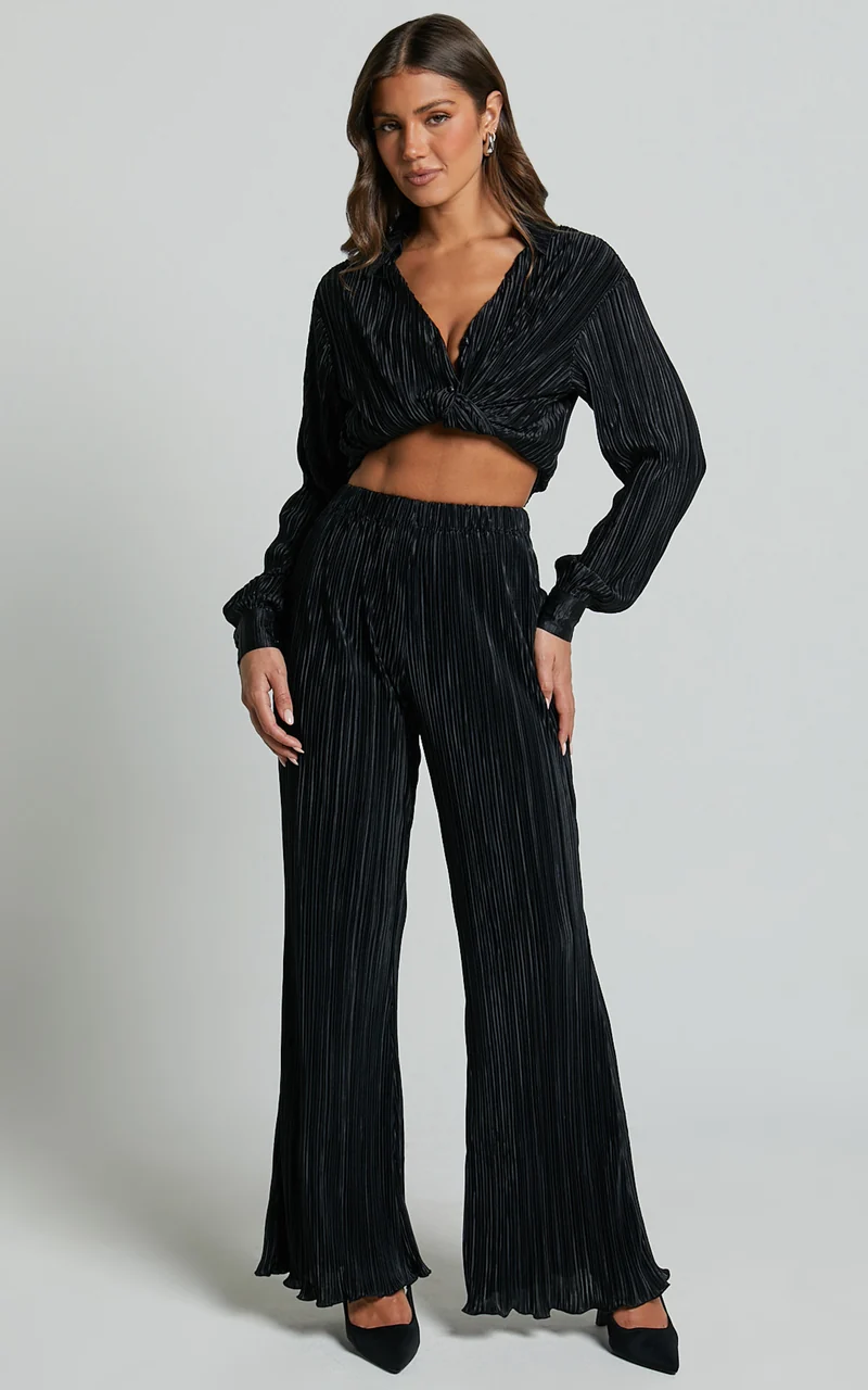 Beca Pants - High Waisted Plisse Flared Pants in Black