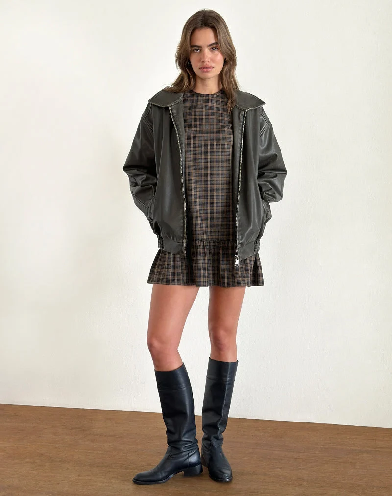 Samana Babydoll Mini Dress in Check Dark Brown (Mini robe à carreaux pour bébé)