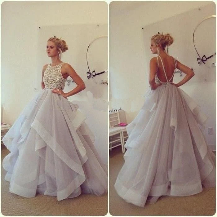 Robe de mariée princesse romantique à volants et col illusion