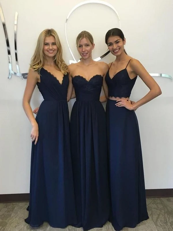 Robes de demoiselle d'honneur longues dépareillées bleu marine