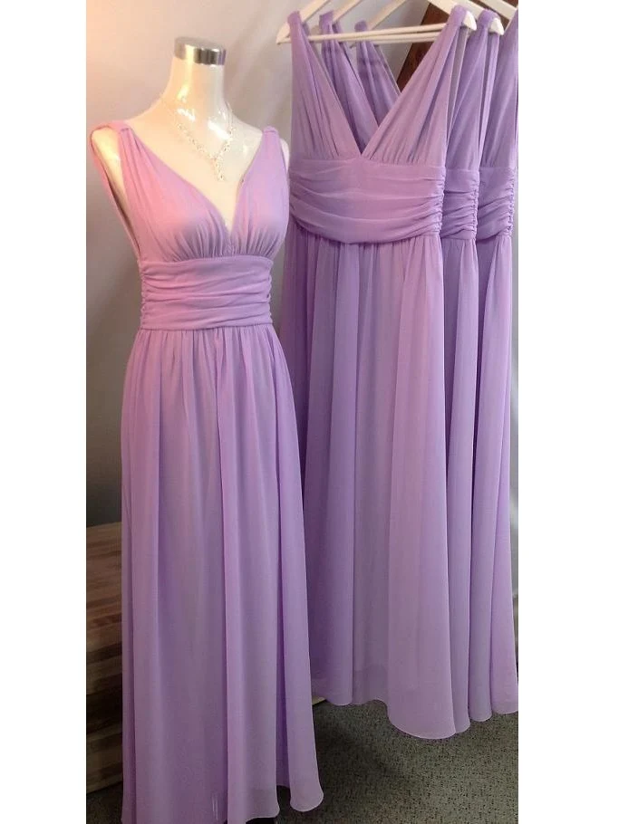 Robes de demoiselle d'honneur trapèze en élasthanne à col en V long lavande de moins de 100 ans
