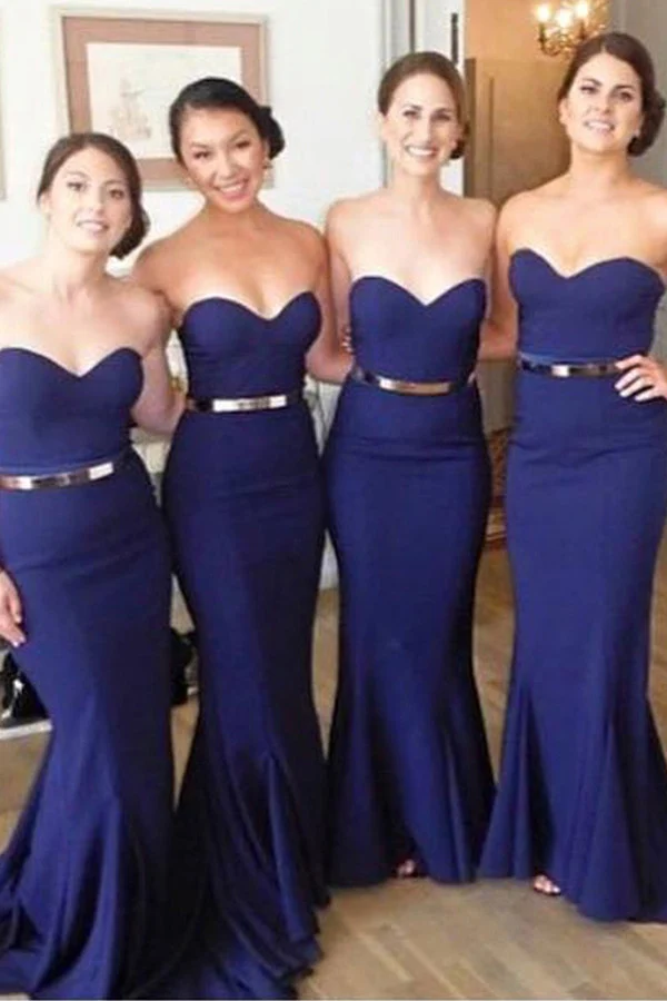 Robes de demoiselle d'honneur simples et longues sirène bleu marine