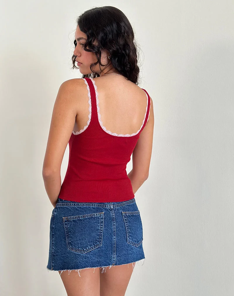 Top Cartas en rouge adrénaline avec dentelle rose